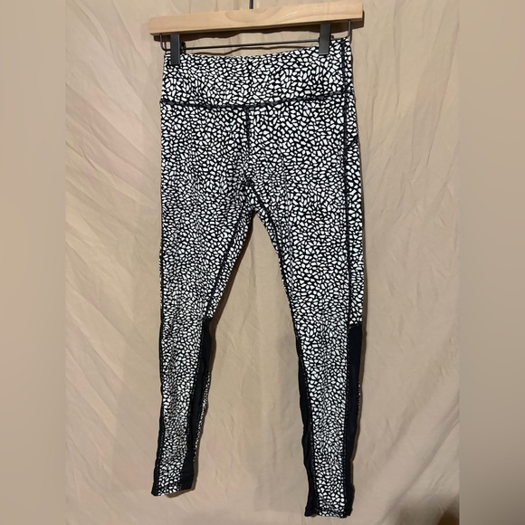 lululemon athletica Pants - Lululemon leggings
